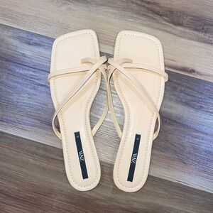 NWOT Zara Sandals